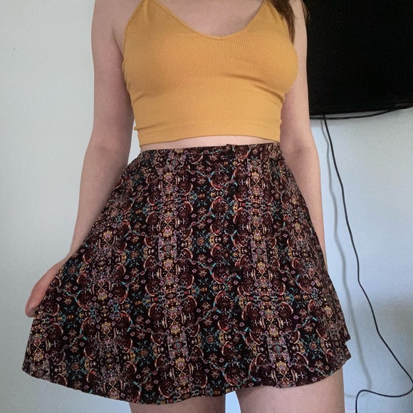 Patterned Button Skater Skirt - Picture 2 of 9